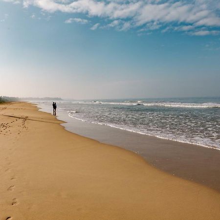Amal Beach Hotel Бентота Экстерьер фото